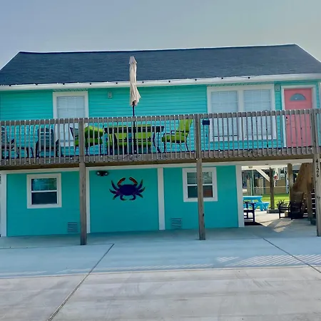 Pelican Hideaway